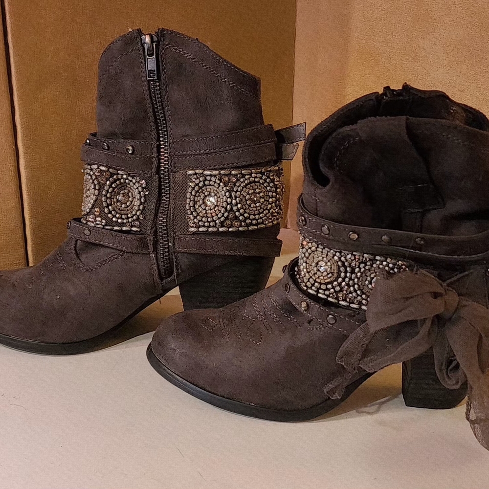 Not Rated Studded Gray Ankle Boots - Picture 2 of 7